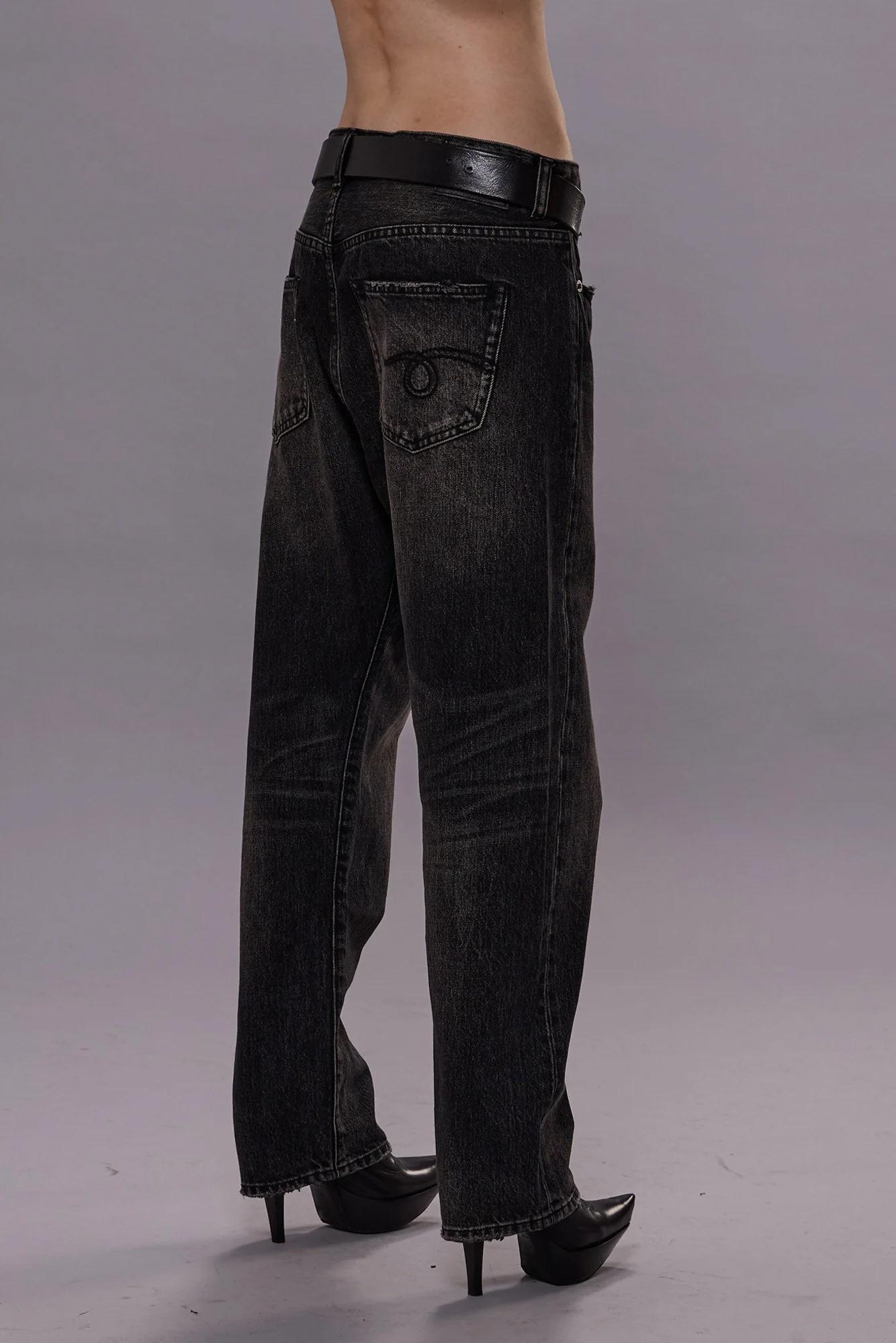 CROSSOVER JEAN - ARVIN BLACK - Image 4